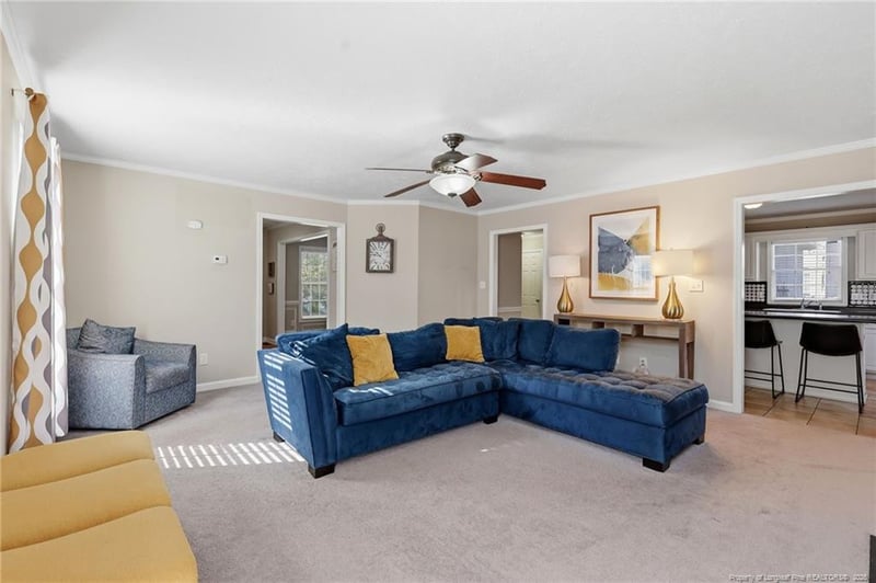 712 Connaly Dr, Hope Mills, NC 28348