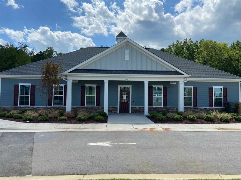 712 Crestdale Dr #77, Clayton, NC 27520