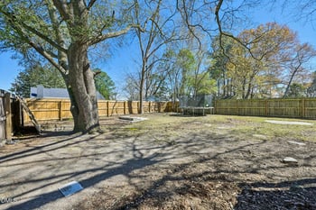 712 Fairground Rd, Dunn, NC 28334