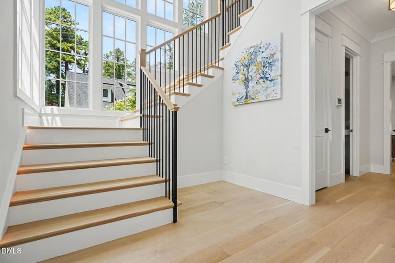 712 Hamilton Rd, Raleigh, NC 27604