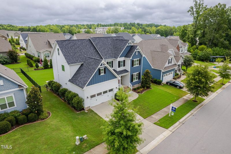 712 Hydrangea Field Ct, Wake Forest, NC 27587