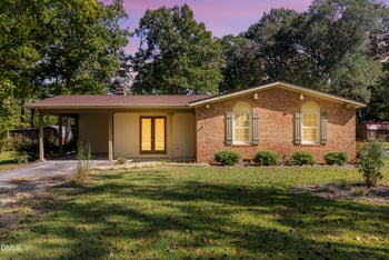 712 J St, Erwin, NC 28339