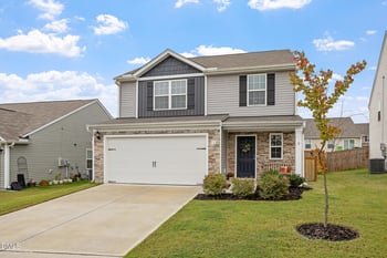 712 Little Patch St, Zebulon, NC 27597