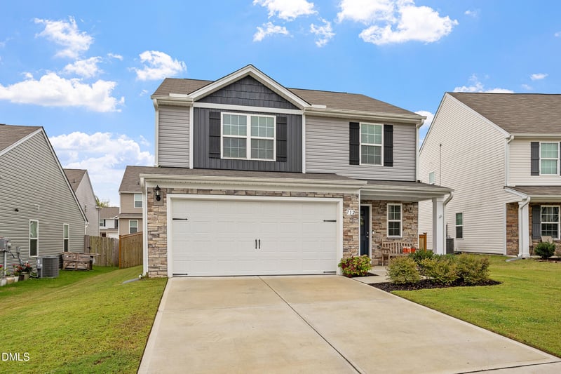 712 Little Patch St, Zebulon, NC 27597