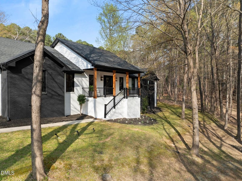 712 Malbay Ln, Raleigh, NC 27615