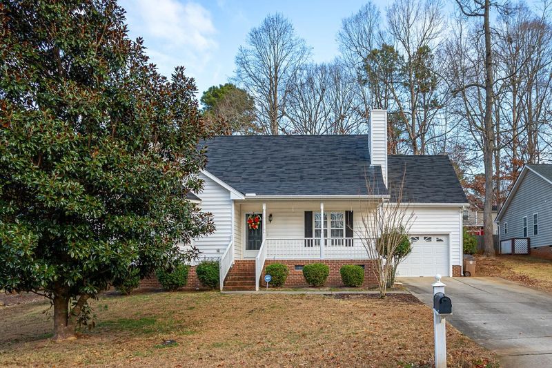 712 Marjoram Ct, Wake Forest, NC 27587