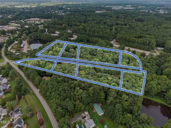 712 Oak Ridge Dr, Cary, NC 27519
