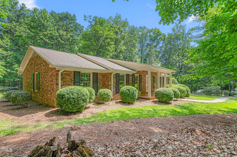 712 Orange High School Rd, Hillsborough, NC 27278
