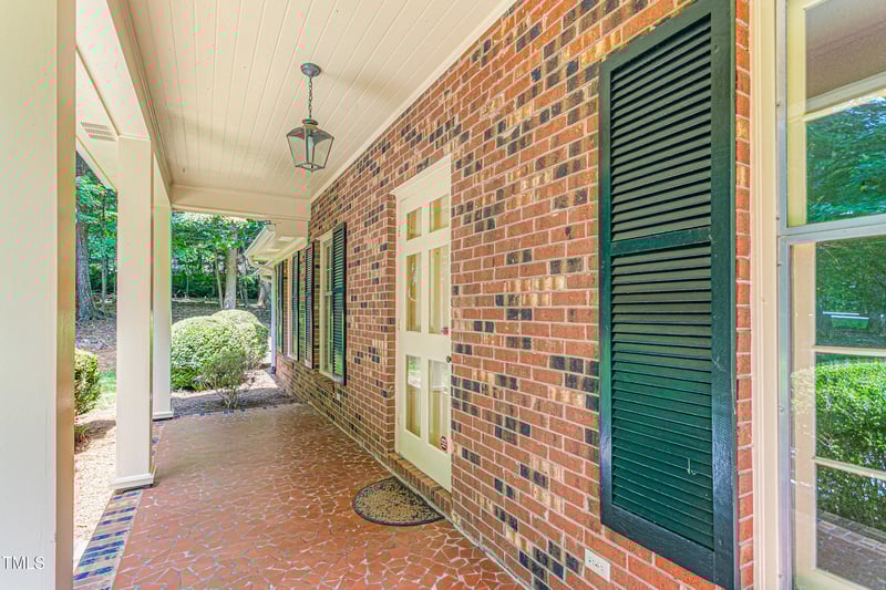712 Orange High School Rd, Hillsborough, NC 27278