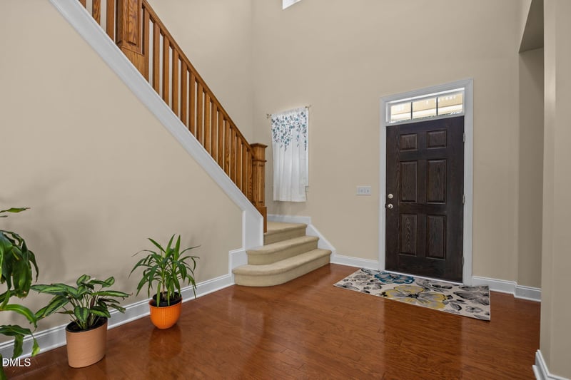 712 Pierside Dr, Cary, NC 27519