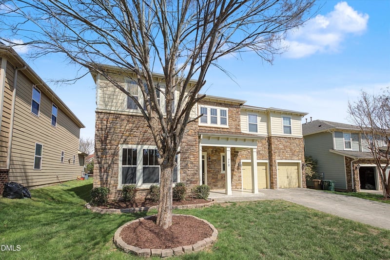 712 Pierside Dr, Cary, NC 27519