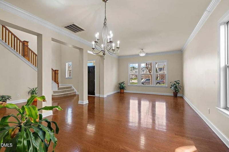 712 Pierside Dr, Cary, NC 27519