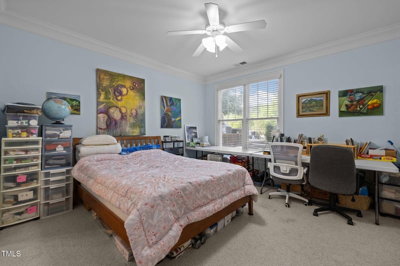 712 Portstewart Dr, Cary, NC 27519