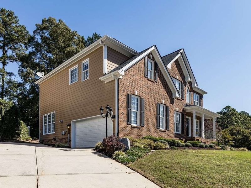 712 Rushing Falls Pl, Fuquay Varina, NC 27526