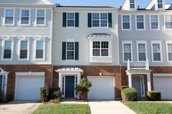 712 Sutter Gate Ln, Morrisville, NC 27560