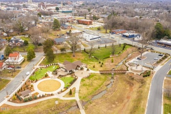 712 Tarleton Ave, Burlington, NC 27215