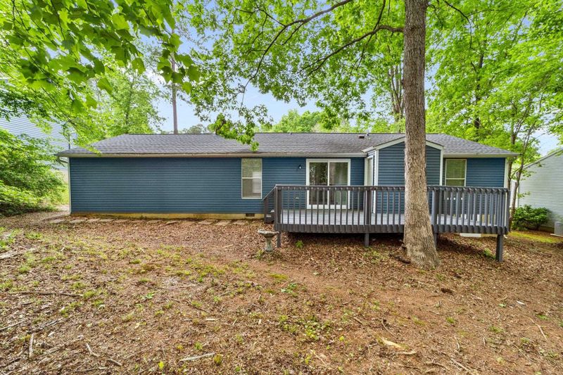 7120 Shellburne Dr, Raleigh, NC 27612