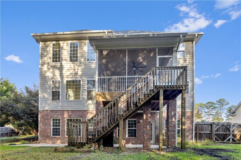 7124 Holmfield Rd, Fayetteville, NC 28306