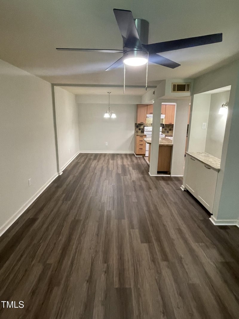 7124 Longstreet Dr #C, Raleigh, NC 27615