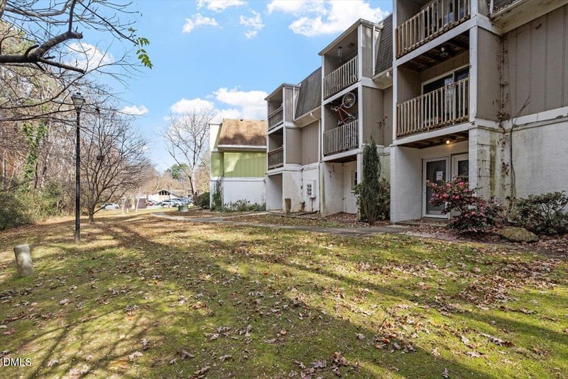 7124 Longstreet Dr #C, Raleigh, NC 27615