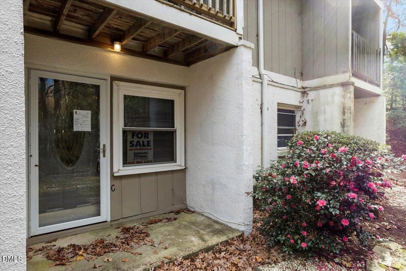 7124 Longstreet Dr #C, Raleigh, NC 27615