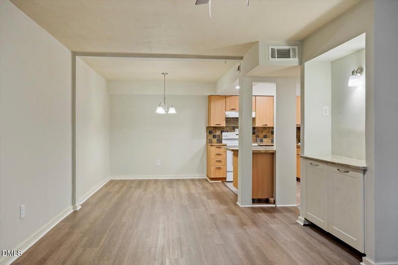 7124 Longstreet Dr #C, Raleigh, NC 27615