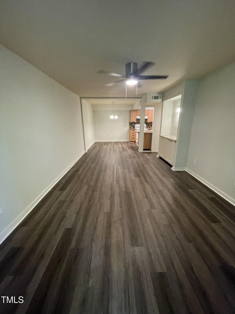 7124 Longstreet Dr, Raleigh, NC 27615