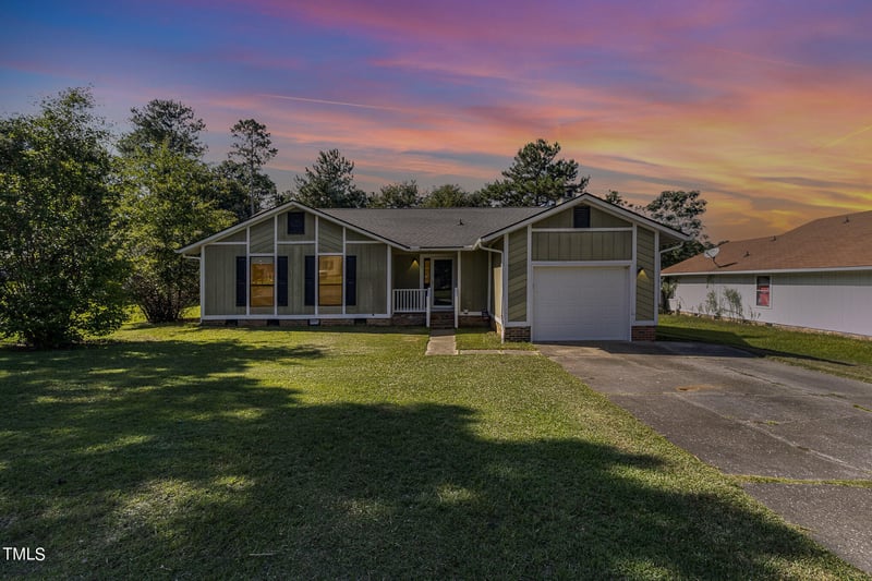 7124 San Juan Dr, Fayetteville, NC 28314