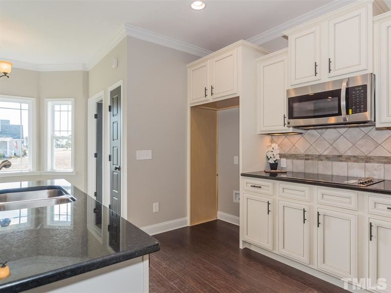 7125 Leando Dr, Willow Springs, NC 27592