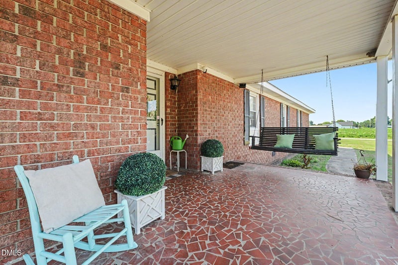 7128 Carolina 242 , Dunn, NC 28334