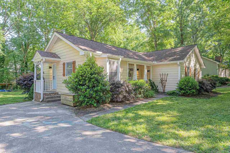 7128 Mill Ridge Rd, Raleigh, NC 27613