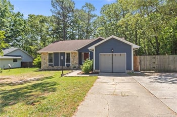 7129 Calamar Dr, Fayetteville, NC 28314