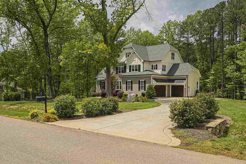 7129 Cove Lake Dr, Wake Forest, NC 27587