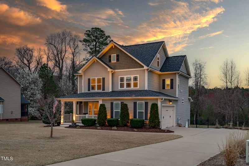 7129 Leando Dr, Willow Springs, NC 27592