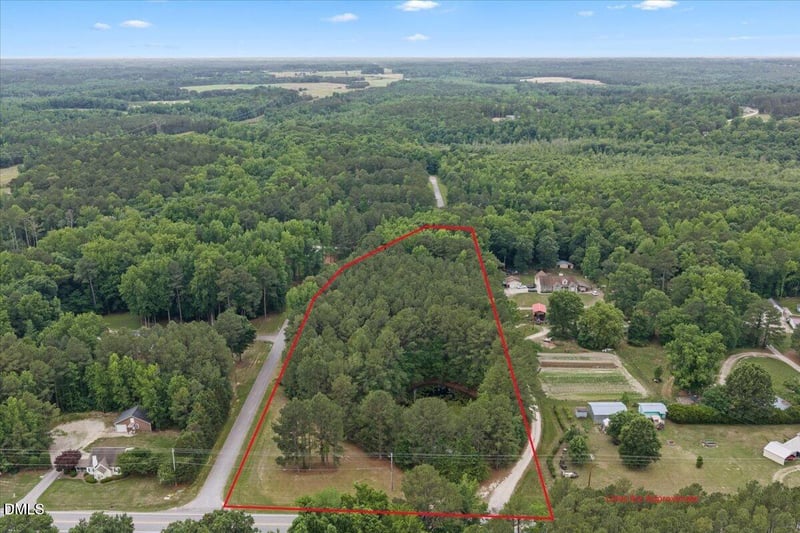 7129 Trappers Ct, Zebulon, NC 27597
