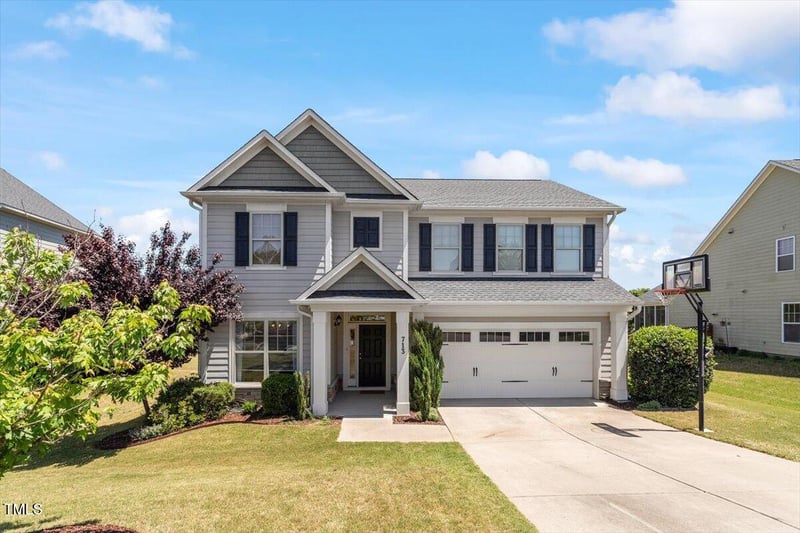 713 Apalachia Lake Dr, Fuquay Varina, NC 27526