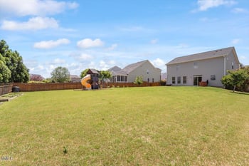 713 Apalachia Lake Dr, Fuquay Varina, NC 27526