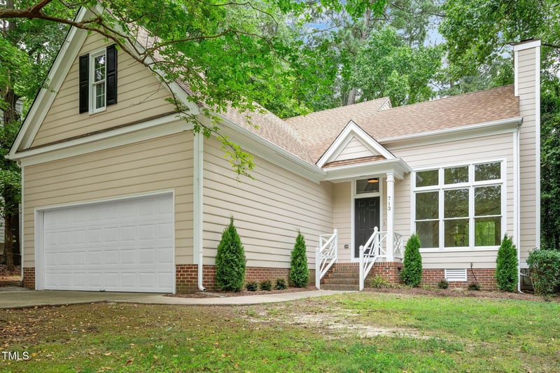 713 Beddingfield Dr, Knightdale, NC 27545