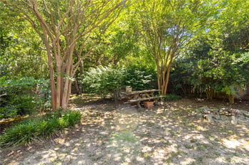 713 Bramblegate Rd, Hope Mills, NC 28348