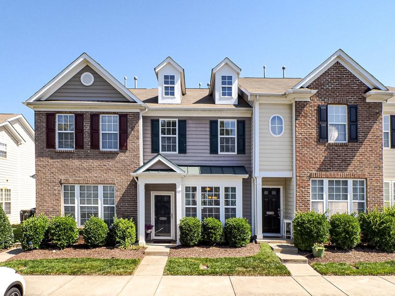 713 Bryant St, Raleigh, NC 27603