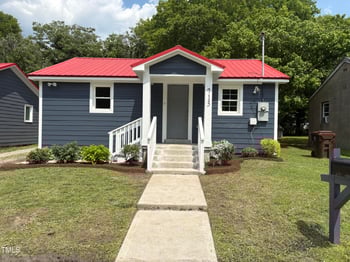 713 Champion St, Henderson, NC 27536