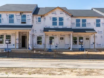 713 Chandler Stone Dr, Zebulon, NC 27597