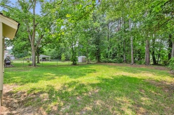 713 Commerce St, Fayetteville, NC 28305