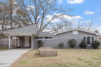 713 Friar Tuck Rd, Raleigh, NC 27610