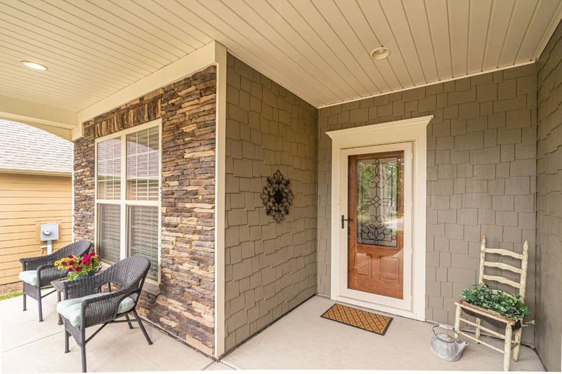 713 Gaston Manor Dr, Durham, NC 27703