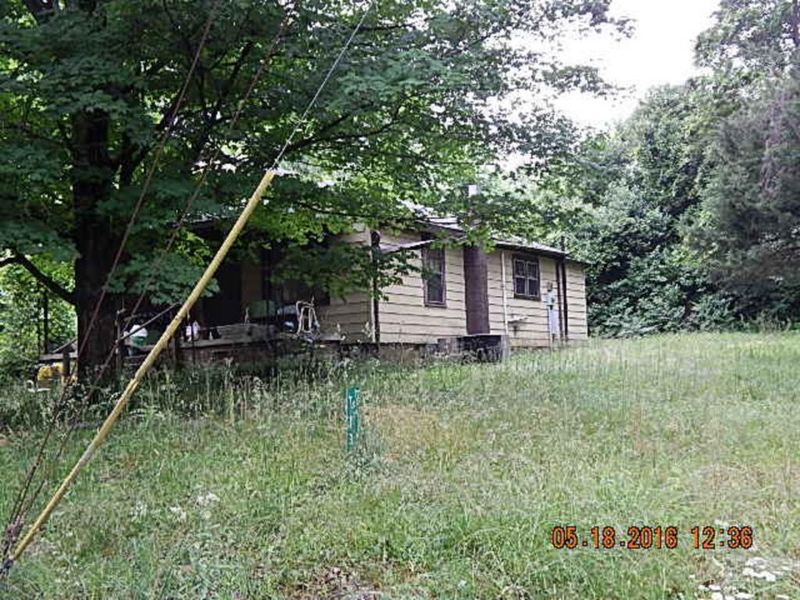 713 Halsey St, Graham, NC 27253