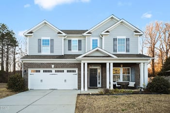 713 Harvest Point Dr, Fuquay Varina, NC 27526