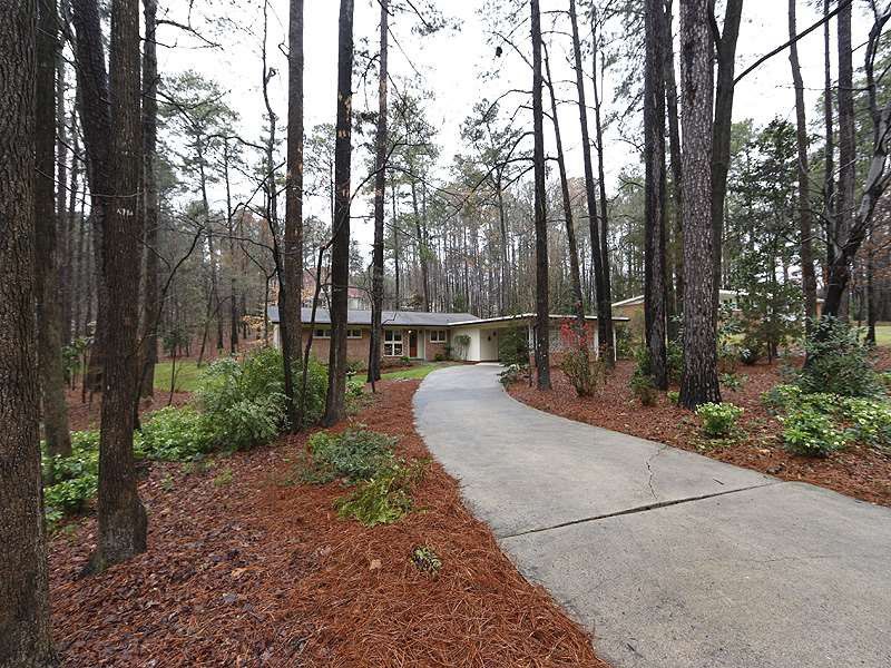 713 Kenmore Rd, Chapel Hill, NC 27514