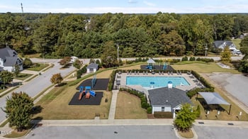 713 Laurel Spring Dr, Fuquay Varina, NC 27526