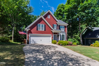 713 Linden Ridge Dr, Holly Springs, NC 27540